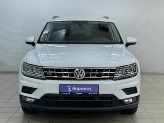 2020 Volkswagen Tiguan II, белый, 2300000 рублей, вид 3