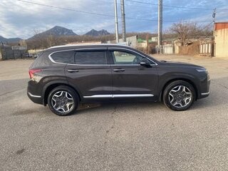 2023 Hyundai Santa Fe IV Рестайлинг, коричневый, 4000000 рублей, вид 4