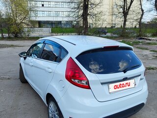 2012 Ford Fiesta Mk6, белый, 550000 рублей, вид 5