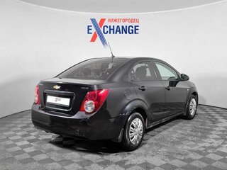 2012 Chevrolet Aveo II, чёрный, 435000 рублей, вид 3