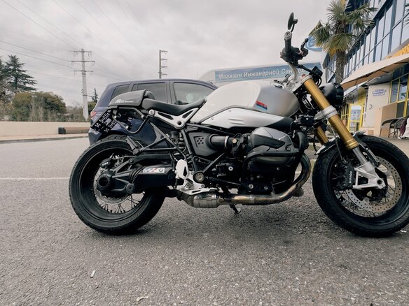 2021 BMW R Nine T, серебристый, 1200000 рублей - вид 17