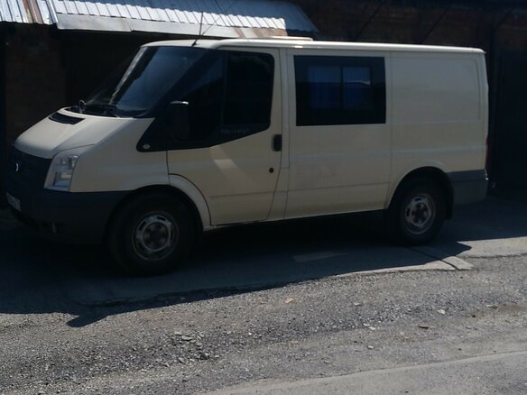 2013 Ford Transit, бежевый, 1050000 рублей
