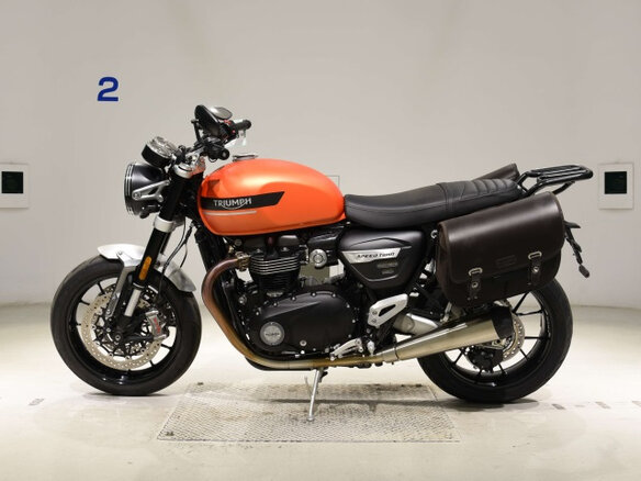 2023 Triumph Speed Twin, оранжевый, 1000000 рублей - вид 5