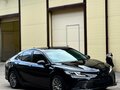 2021 Toyota Camry VIII (XV70) Рестайлинг, чёрный, 2350000 рублей - вид 5