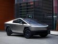 2026 Tesla Cybertruck Cyberbeast, серебристый - вид 8