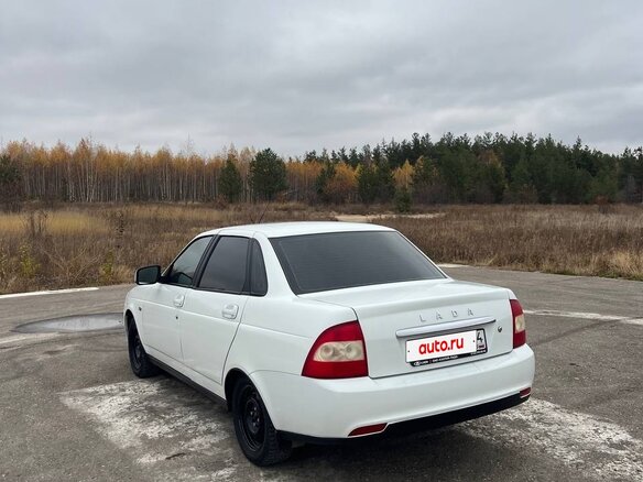 2016 Lada (ВАЗ) Priora I Рестайлинг, белый, 660000 рублей - вид 6