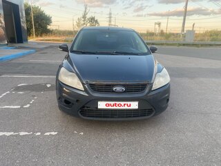 2011 Ford Focus II Рестайлинг, серый, 400000 рублей, вид 1