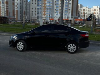 2012 Kia Rio III, чёрный, 850000 рублей, вид 5