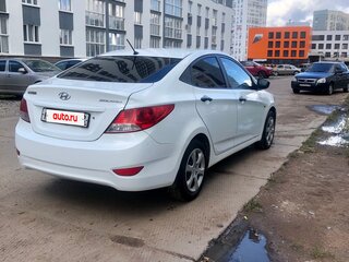 2013 Hyundai Solaris I, белый, 510000 рублей, вид 5