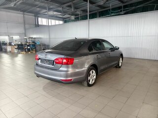 2014 Volkswagen Jetta VI, серый, 630000 рублей, вид 2
