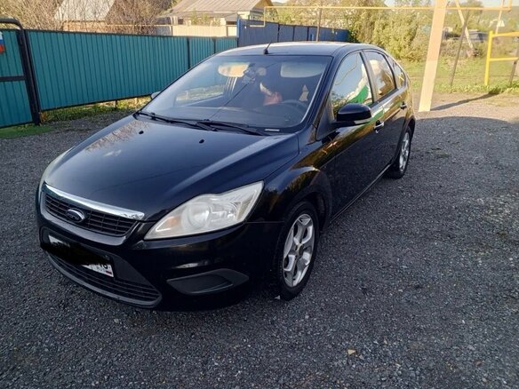 2010 Ford Focus II Рестайлинг, чёрный, 500000 рублей