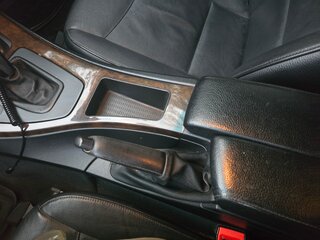 2009 BMW 3 серии 320i V (E90/E91/E92/E93) Рестайлинг, чёрный, 1500000 рублей, вид 3