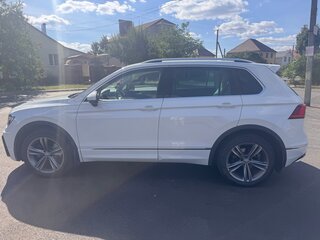 2020 Volkswagen Tiguan II, белый, 3300000 рублей, вид 3
