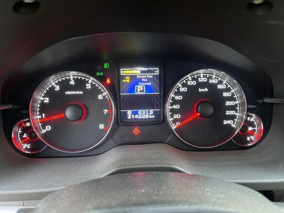 2013 Subaru Outback IV Рестайлинг, белый, 1500000 рублей - вид 11