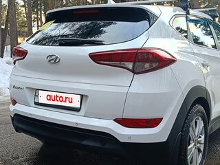 2017 Hyundai Tucson III, белый, 1800000 рублей, вид 4