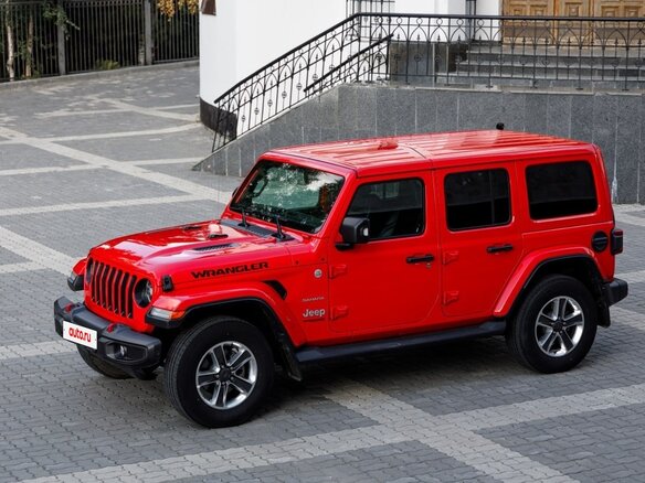 2019 Jeep Wrangler IV (JL), красный, 4850000 рублей - вид 11