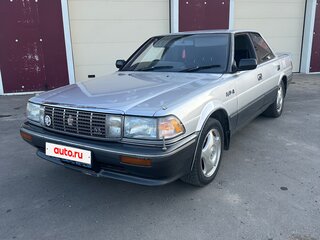 1990 Toyota Crown VIII (S130), серебристый, 1000000 рублей, вид 1