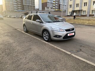 2010 Ford Focus II Рестайлинг, серебристый, 590000 рублей, вид 2