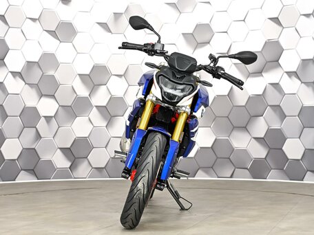2023 BMW G 310 R, синий, 475000 рублей, вид 5