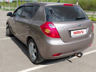 2009 Kia Ceed I, бежевый, 640000 рублей, вид 3