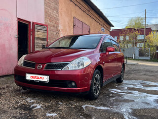 2005 Nissan Tiida I, красный, 450000 рублей, вид 3