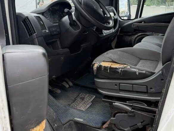2011 Peugeot Boxer, белый, 500000 рублей - вид 8