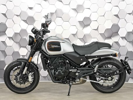 2024 Harley-Davidson X500, серебристый, 685000 рублей, вид 4