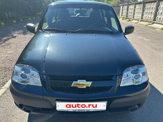 2018 Chevrolet Niva I Рестайлинг, чёрный, 930000 рублей, вид 1