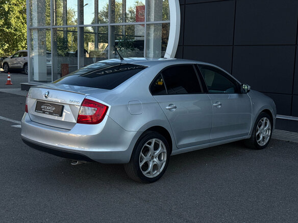 2014 Skoda Rapid I, серебристый, 982000 рублей - вид 4