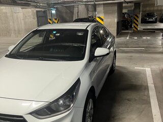 2017 Hyundai Solaris II, белый, 1100000 рублей, вид 4