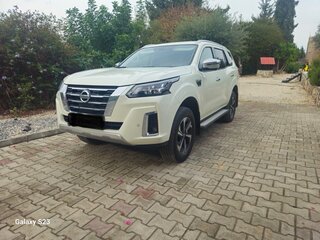 2022 Nissan X-Terra, белый, 4200000 рублей, вид 2