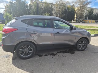 2014 Hyundai ix35 I Рестайлинг, серый, 1350000 рублей, вид 4