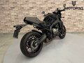 2022 Yamaha XSR900, чёрный - вид 3