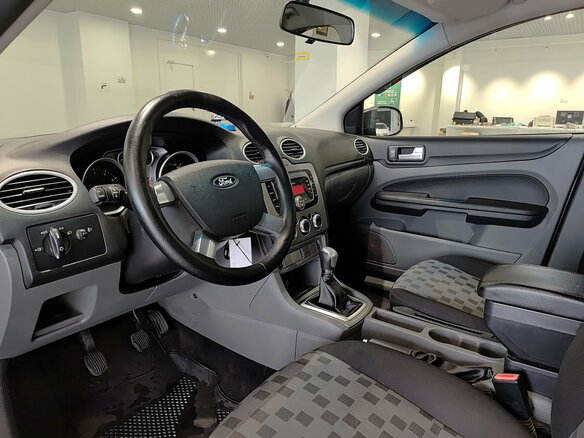 2008 Ford Focus II Рестайлинг, серый - вид 15