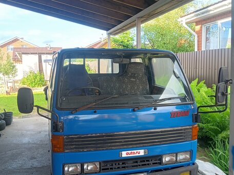 1989 Mazda Titan, синий, 670000 рублей, вид 4