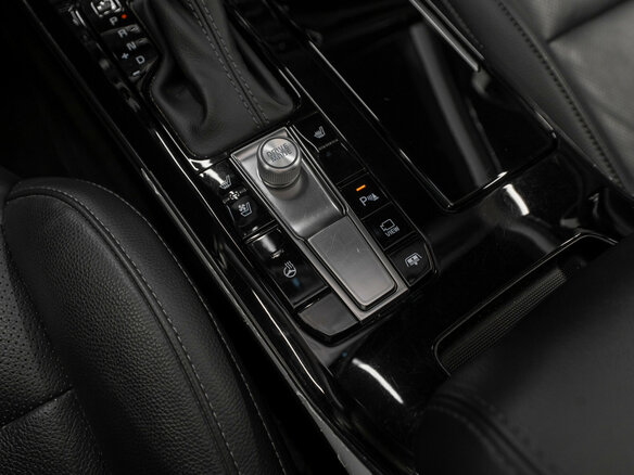 2020 Kia K7 YG (II) Рестайлинг, белый, 2800000 рублей - вид 22