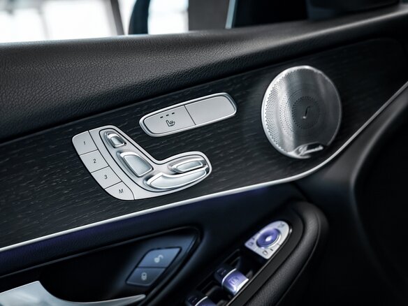 2019 Mercedes-Benz GLC Coupe 300 I (C253) Рестайлинг, белый - вид 15