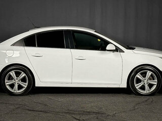 2012 Chevrolet Cruze I, белый, 740000 рублей, вид 5