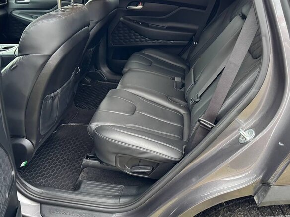 2021 Hyundai Santa Fe IV Рестайлинг, серый, 3350000 рублей - вид 23