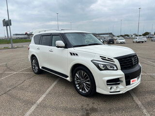 2017 Infiniti QX80 I Рестайлинг, белый, 4700000 рублей, вид 1