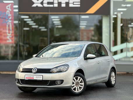 Volkswagen Golf VI