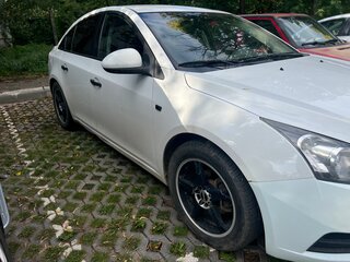2010 Chevrolet Cruze I, белый, 580000 рублей, вид 4