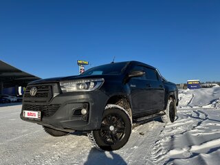 2019 Toyota Hilux VIII, чёрный, 2950000 рублей, вид 2
