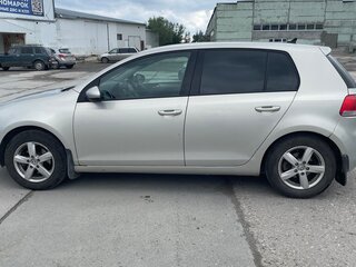 2011 Volkswagen Golf VI, серебристый, 700000 рублей, вид 5