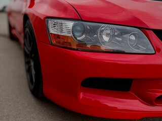 2004 Mitsubishi Lancer Evolution VIII, красный, 3600000 рублей, вид 4