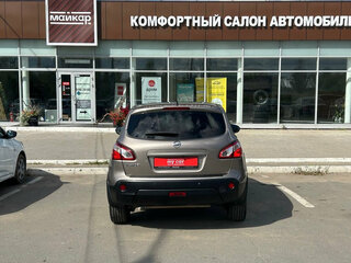 2013 Nissan Qashqai I Рестайлинг, коричневый, 1010000 рублей, вид 5