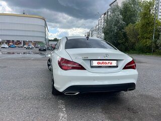 2016 Mercedes-Benz CLA 200 I (C117, X117) Рестайлинг, белый, 1850000 рублей, вид 3