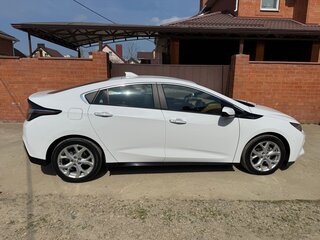2017 Chevrolet Volt II, белый, 1950000 рублей, вид 5