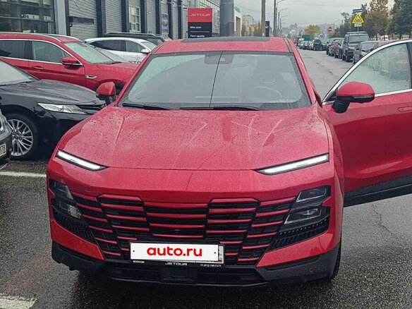 2023 Jetour Dashing I, красный, 1850000 рублей - вид 2