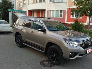 2021 Toyota Land Cruiser Prado 150 Series Рестайлинг 3, коричневый, 8000000 рублей, вид 4